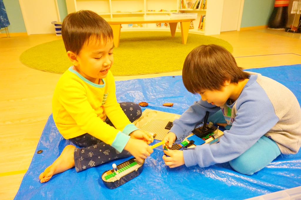 自然と仲良くなれるのもLEGOの長所です^_^