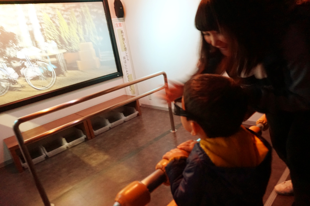 3Dなので迫力の映像がご覧になれます!