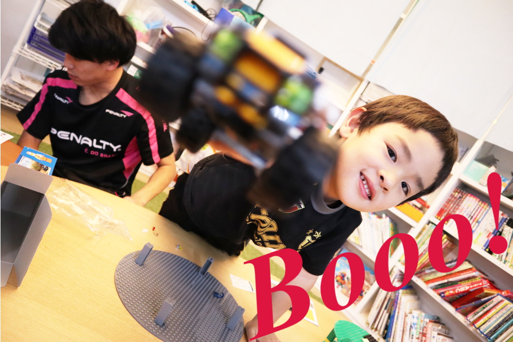 3Dメガネで見たらビックリ・・!しません